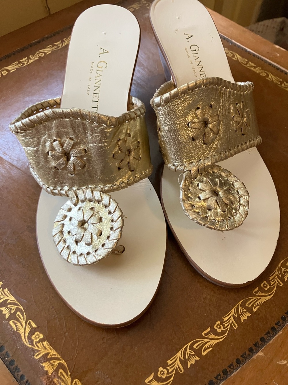 A. Giannetti Metallic Gold Leather Toe-Ring Sandals